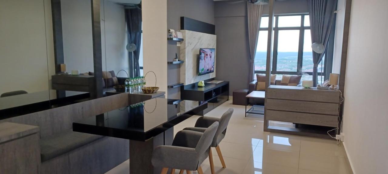 Modern Lifestyle Arc Austin Hills Lägenhet Johor Bahru Exteriör bild